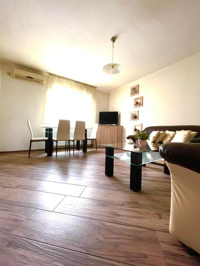 Apartment Zornica Велико Търново Екстериор снимка